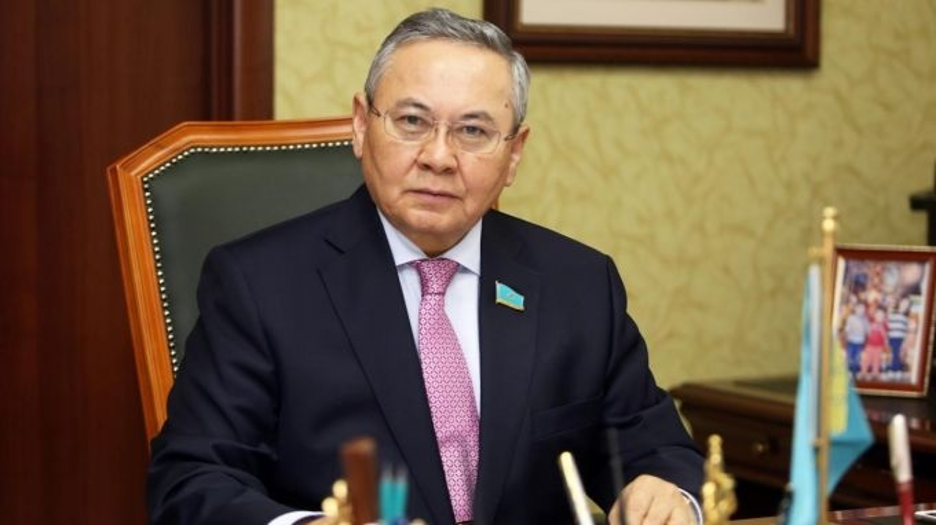 Омархан Нұртайұлы Өксікбаев: Адалдық тәрбиесінен – қаржылық бақылау жүйесін қалыптастыруға дейін